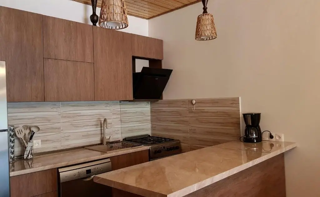 Степанцминда: Sunny Mountain House