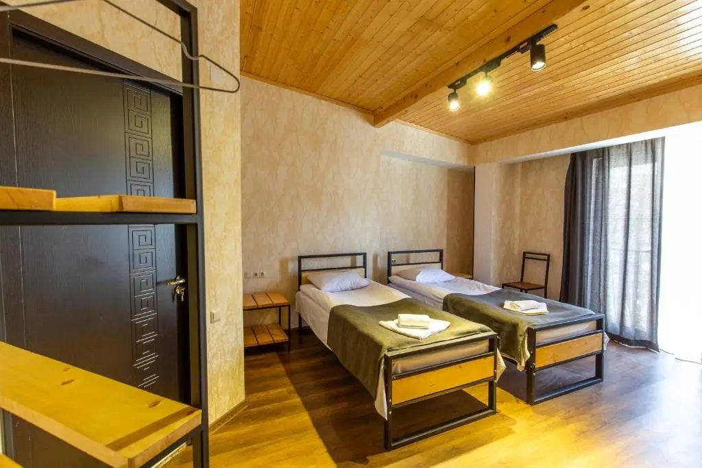 Местиа: Mestia Hotel Amirani