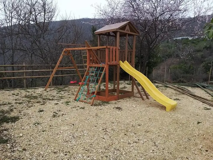 Новый Афон: У Гранта.