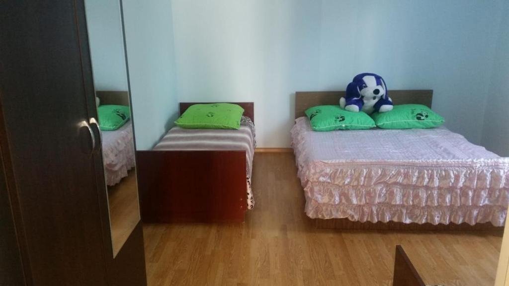 Новый Афон: У Гранта.