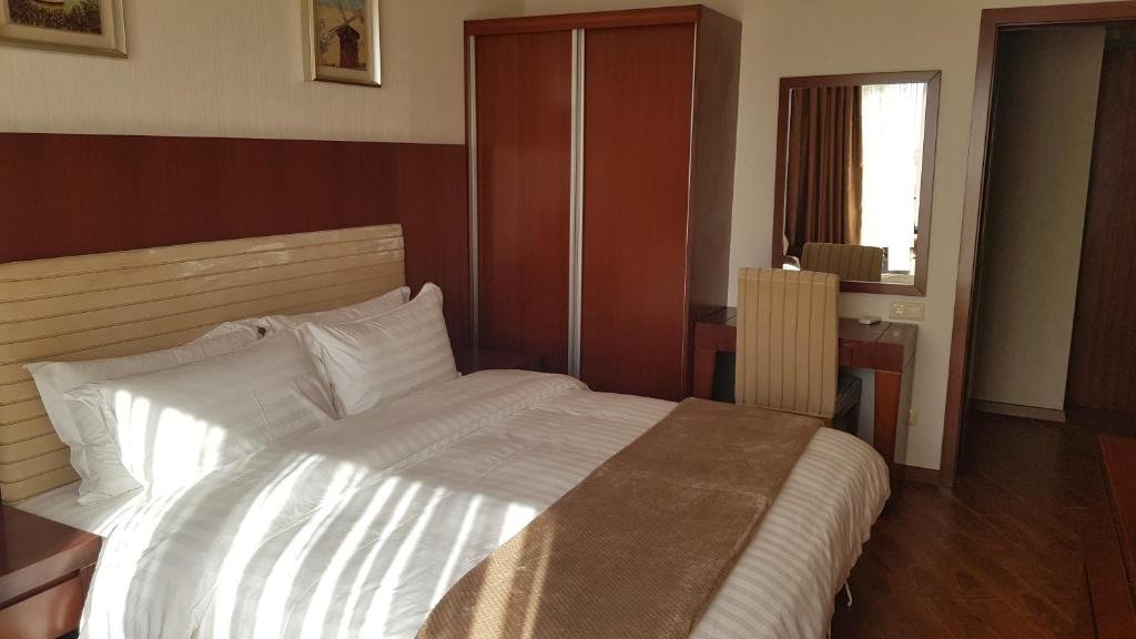 Чакви: Sea View Apartment at Oasis Dreamland Resort