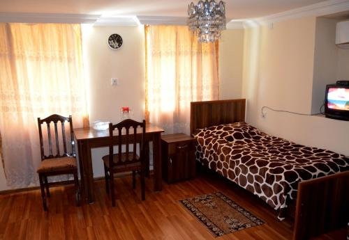 Кутаиси: Nunu's Guesthouse