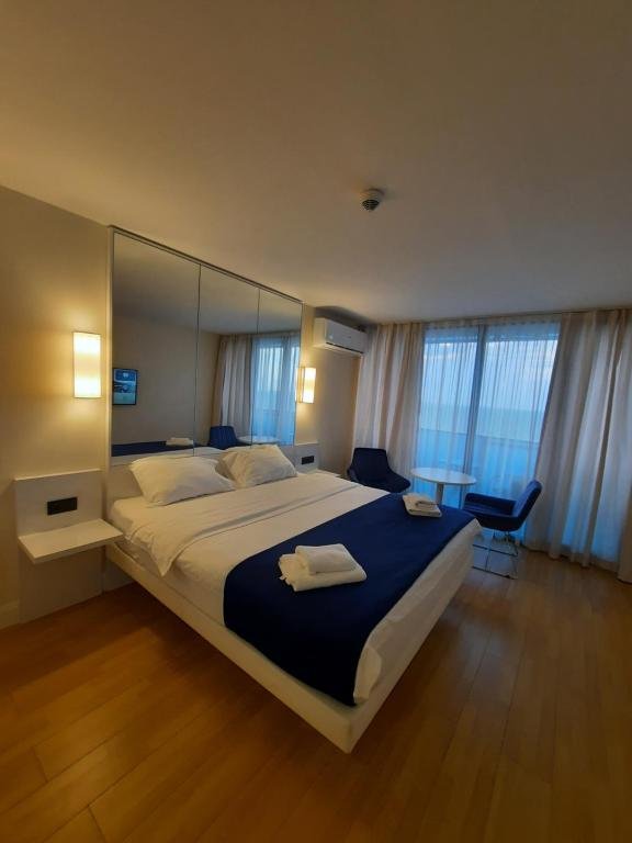 Батуми: The best beach aparthotel Orbi city Batumi