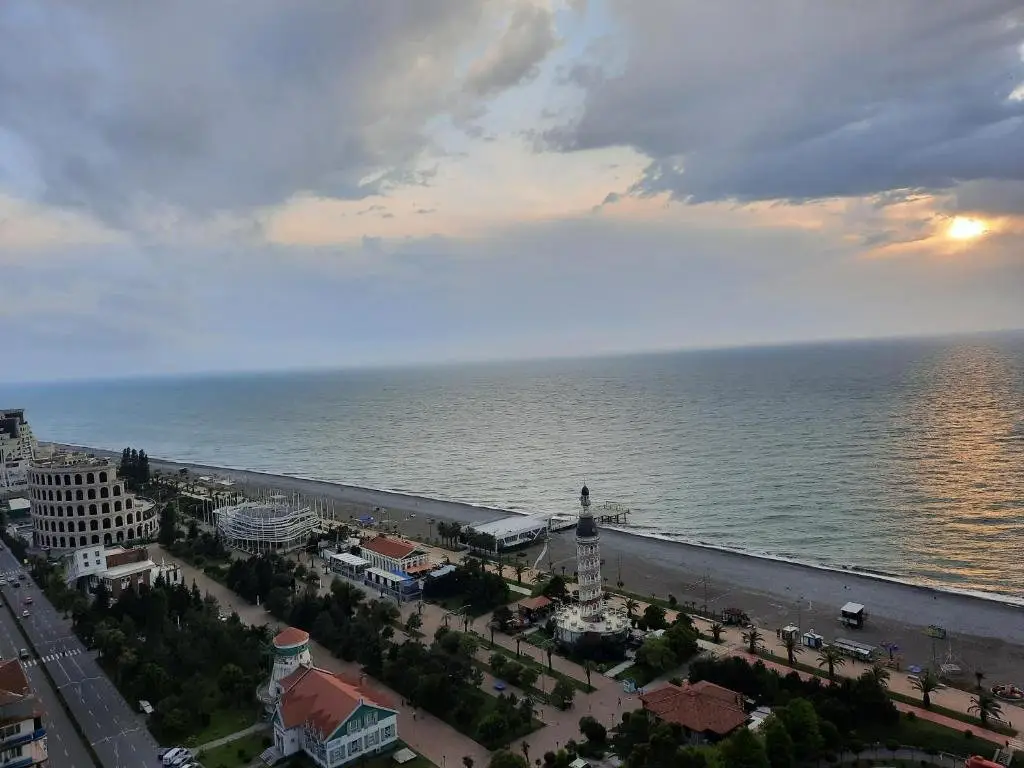 Батуми: The best beach aparthotel Orbi city Batumi