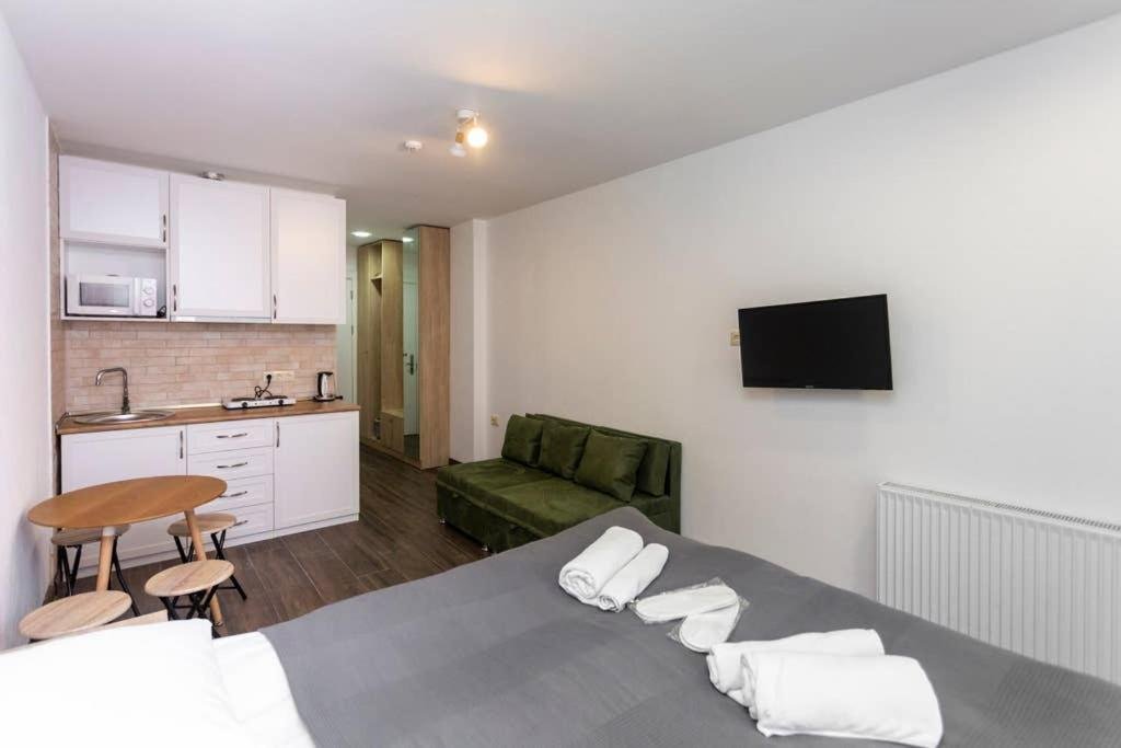 Гудаури: Spacious and Stylish Apartment. In New Gudauri