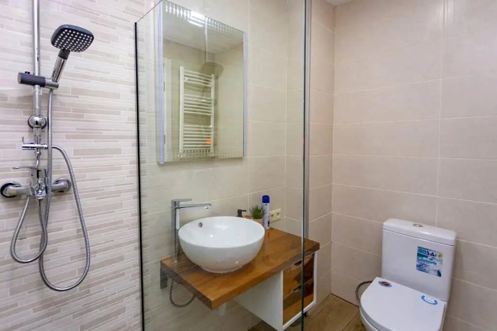 Гудаури: Spacious and Stylish Apartment. In New Gudauri