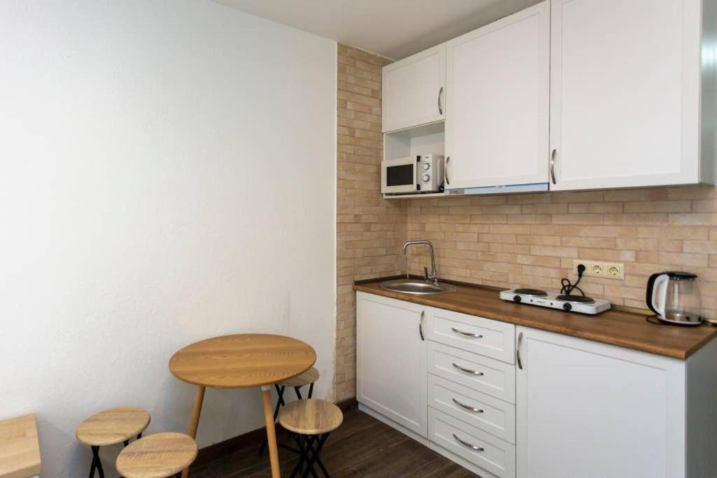 Гудаури: Spacious and Stylish Apartment. In New Gudauri