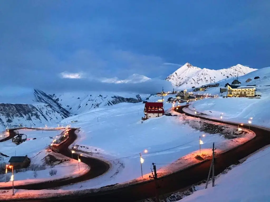 Гудаури: Vista Gudauri White Decision