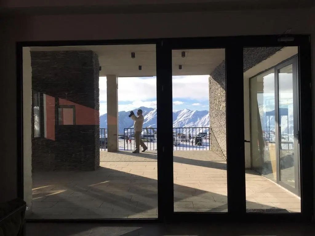 Гудаури: Vista gudauri- Mountain view apartment