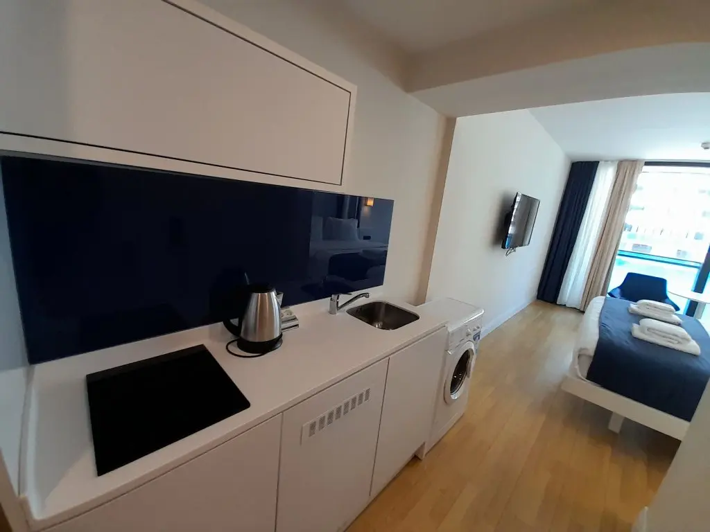 Батуми: iRent Batumi Apartments