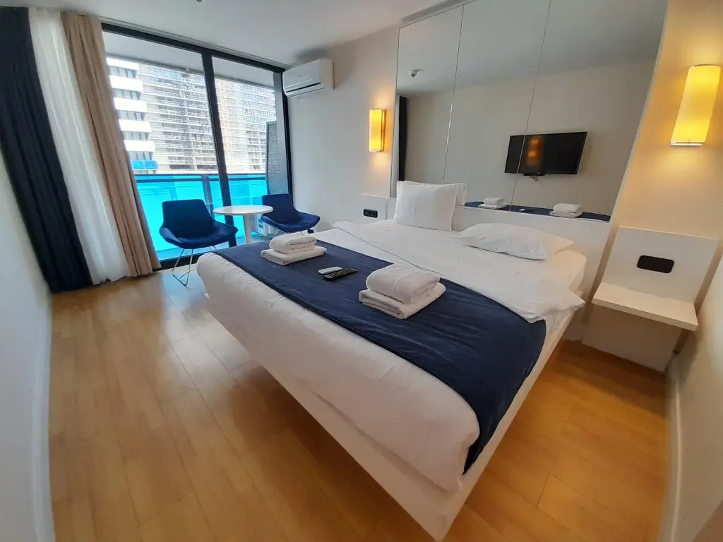 Батуми: iRent Batumi Apartments