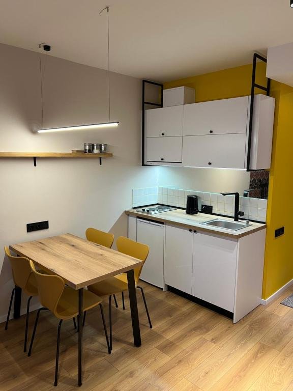 Гудаури: Yellow Apartment With Mountain View