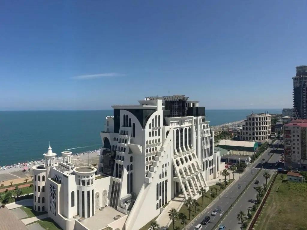 Батуми: Batumi-Volna