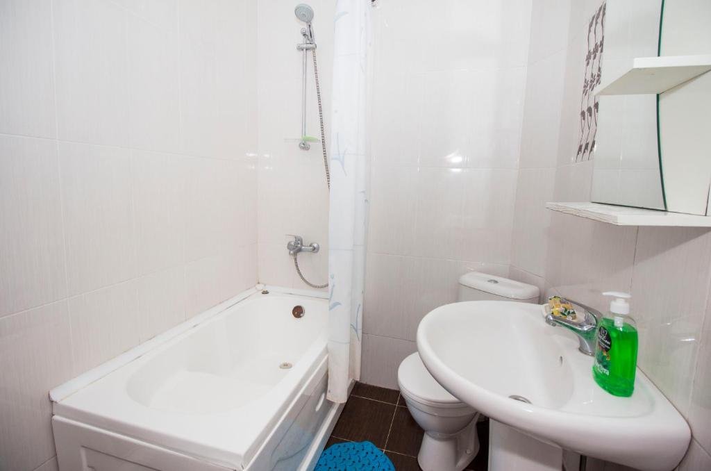 Тбилиси: A Comfortable Flat in old Tbilisi