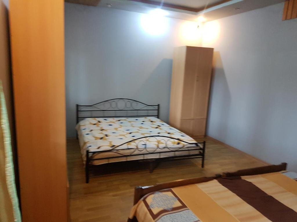 Уреки: Nina Guest House