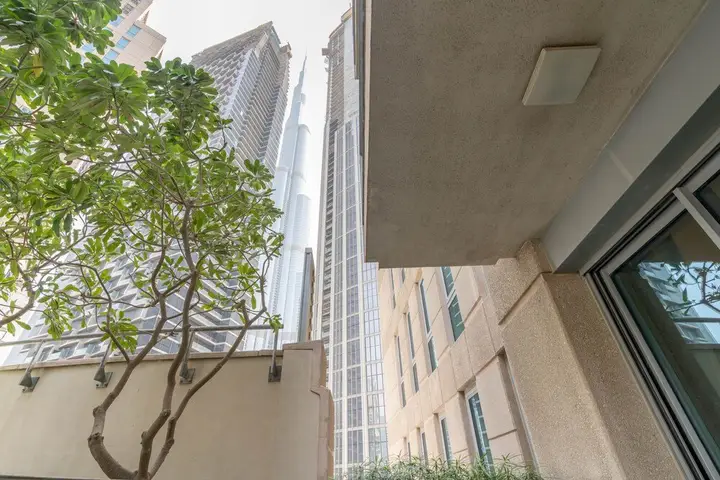 Дубай: Lux BnB 3BR Downtown Burj Khalifa & Pool Views