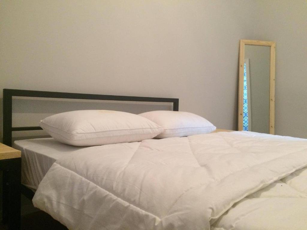 Тбилиси: Woodmood Hotel