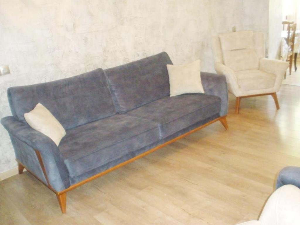 Кобулети: Zurabis apartament