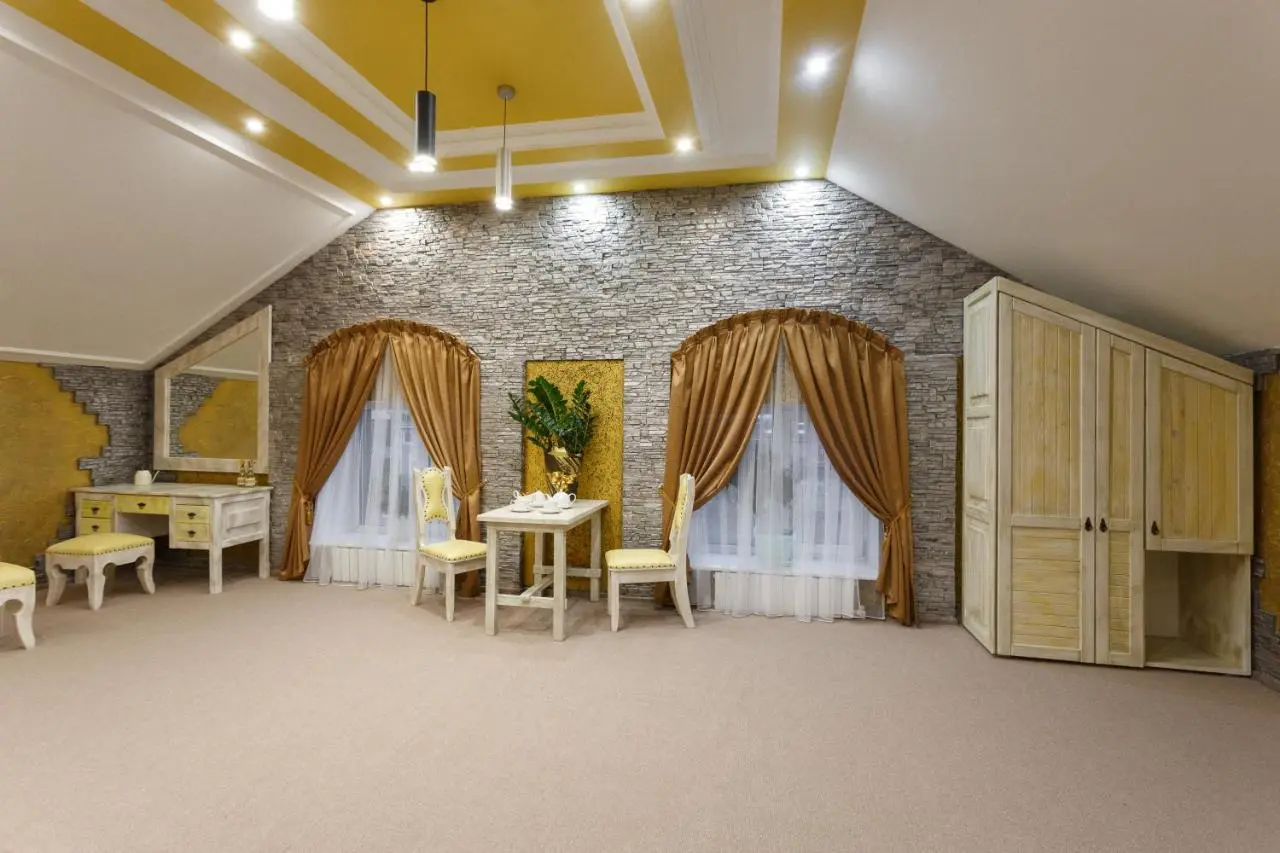 Odenievo: Гостиничный комплекс Линь