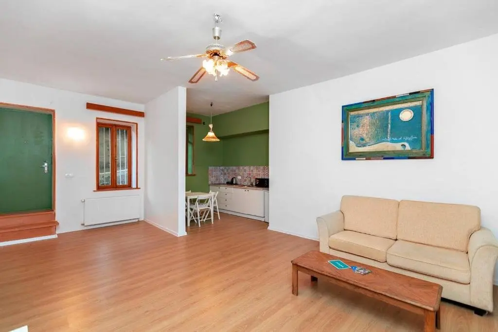 Тбилиси: Cozy &unique 2BR apt in historic part of Tbilisi on Lado Asatiani 60 Street