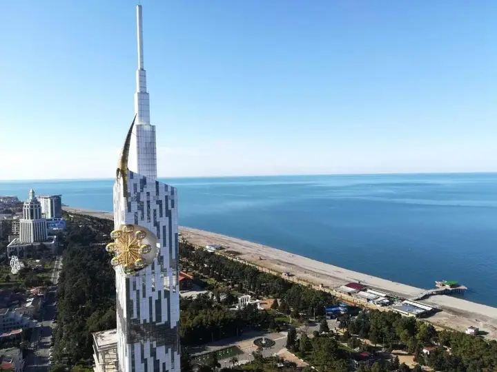Батуми: Porto Batumi Tower 3709