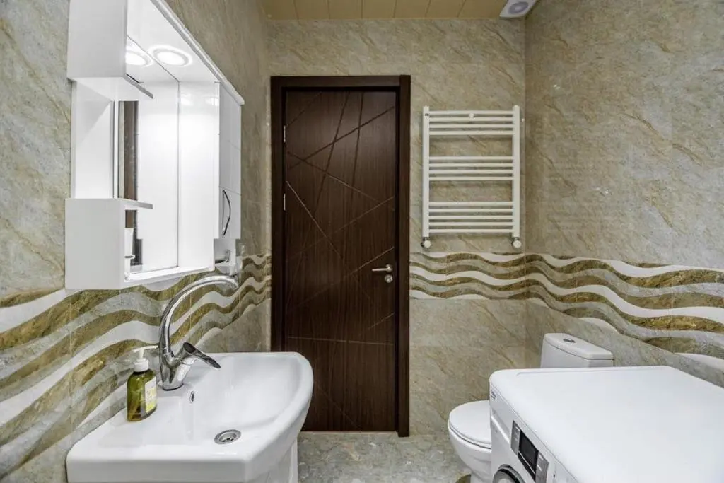 Тбилиси: Apartment at metro 300 Aragveli