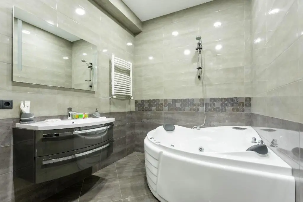 Тбилиси: Rustaveli Residence III