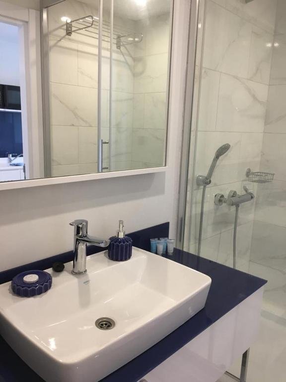 Батуми: Apartamenty s vidom na more i gory Sherif Himshiashvili 7b Orbi City