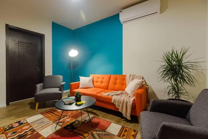 Батуми: Stylish 2BR apt near the sea in old Batumi