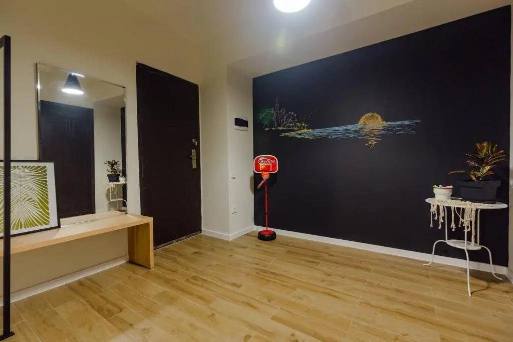 Батуми: Stylish 2BR apt near the sea in old Batumi