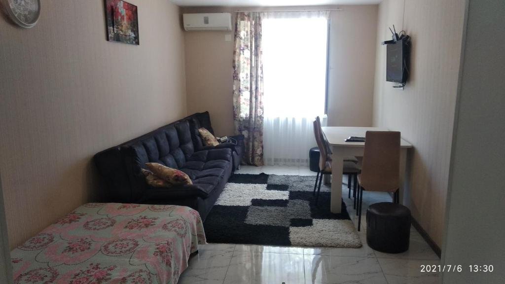 Батуми: Cosy flat near 6 May park