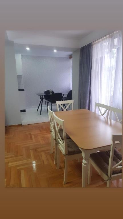 Батуми: Apartment on Gorgiladze 44