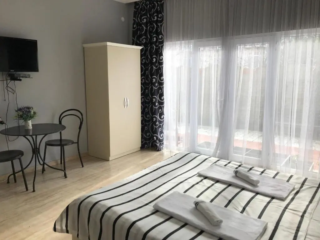 Кобулети: Natia Apartments 500
