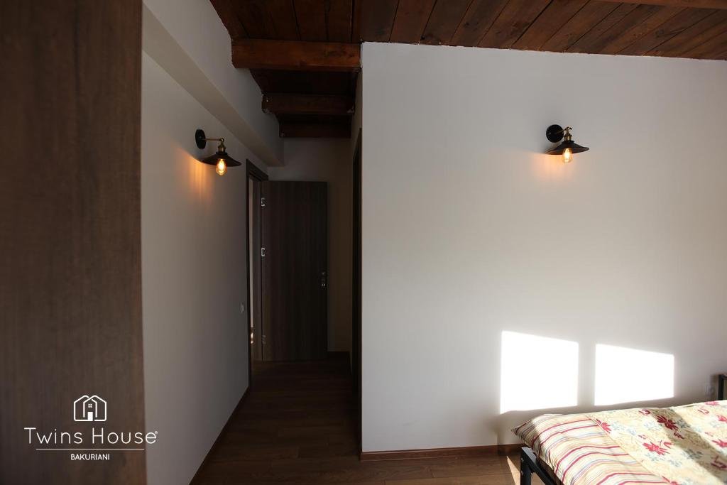 Бакуриани: Twins House Bakuriani