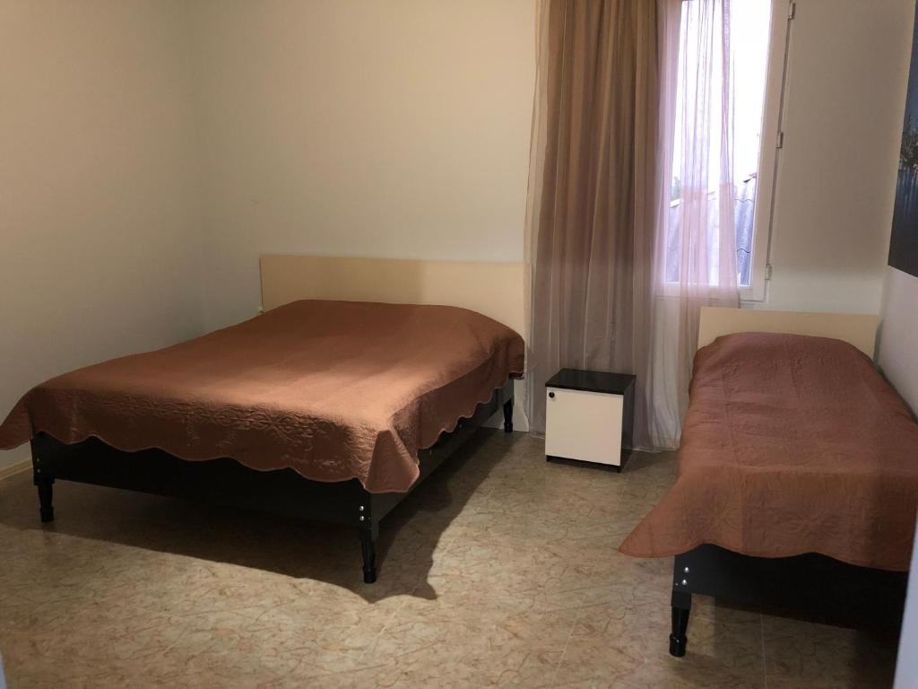Кобулети: Guest House EMJI