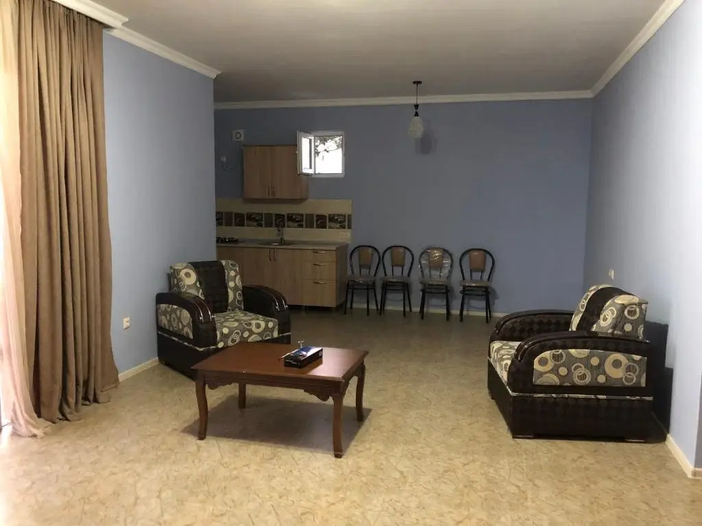 Кобулети: Guest House EMJI