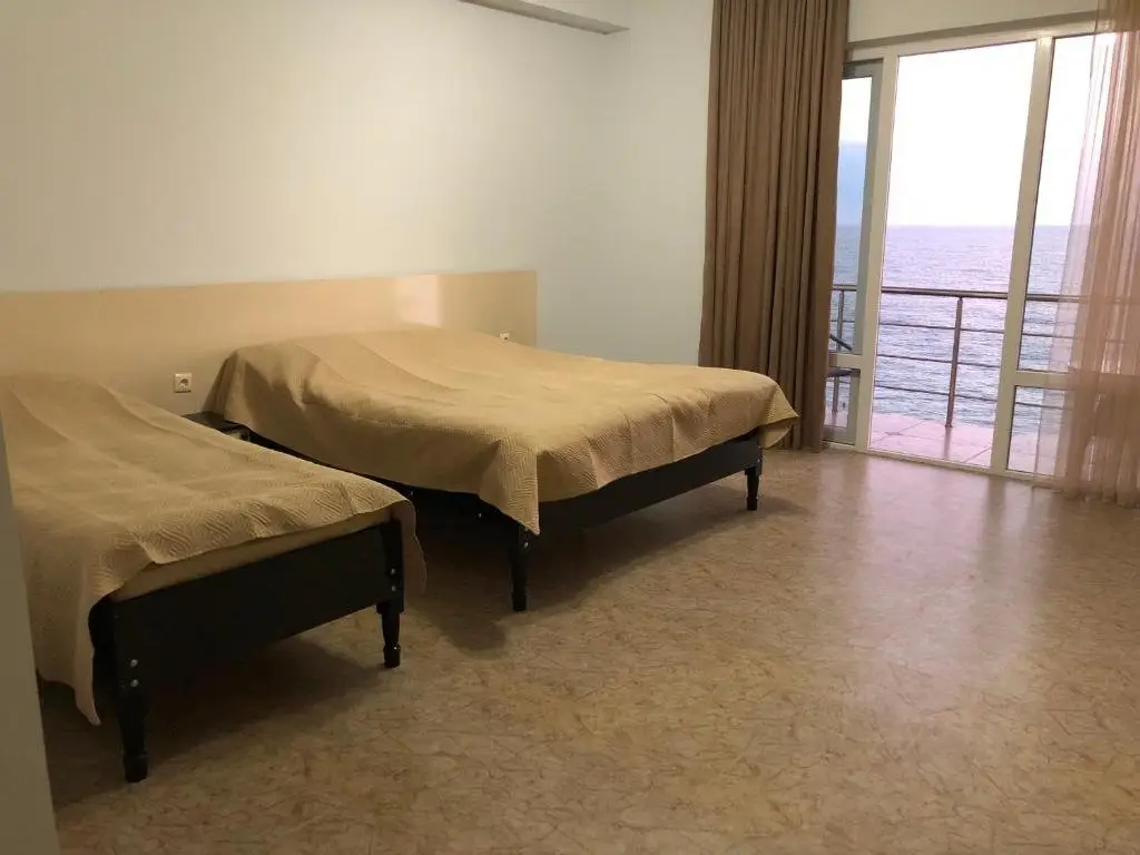 Кобулети: Guest House EMJI