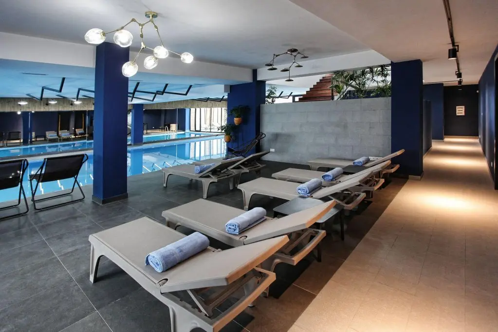 Тбилиси: L.M Club Hotel Mimino
