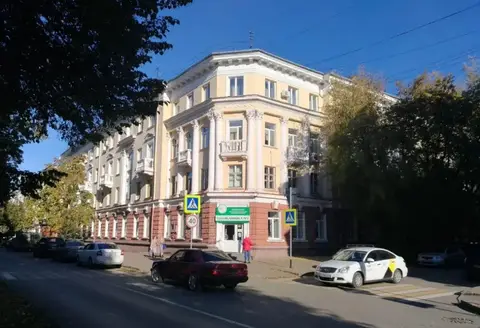 Апартаменты Мохито в старом центре у Драмтеатра и управления Росгвардии на Весенней 10 — фото 1