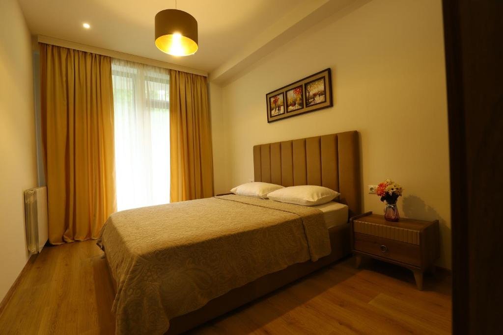 Кутаиси: Holiday Inn Kutaisi
