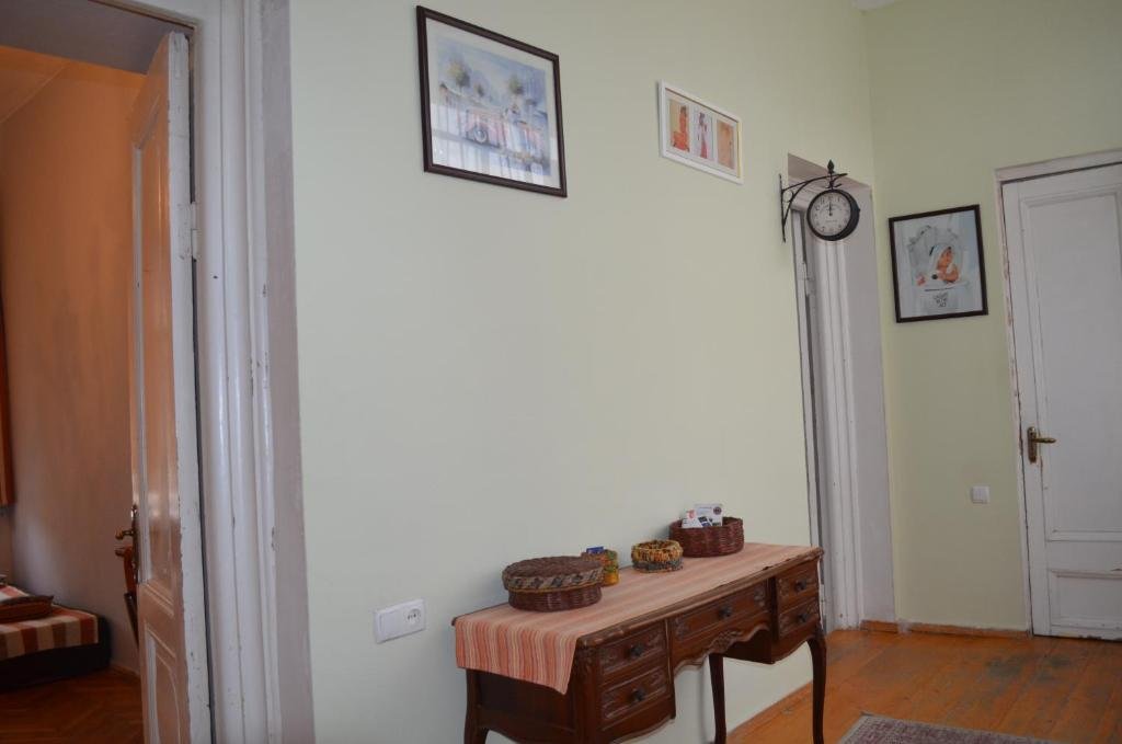 Тбилиси: Silver Street Apartment