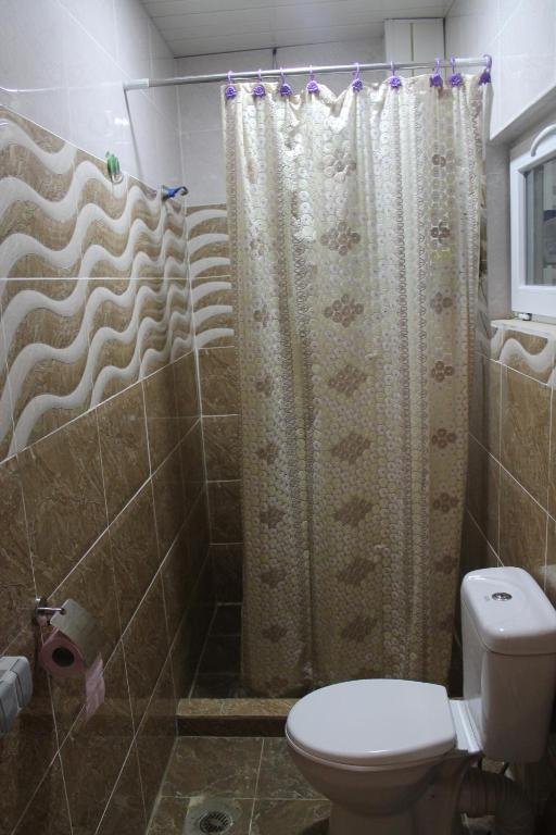 Местиа: Laila Guest House