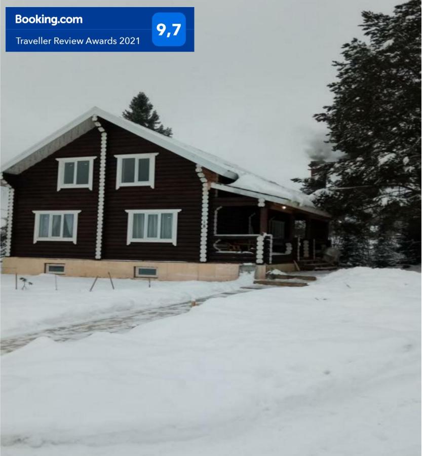 Великий Устюг: Guest house Dubrava