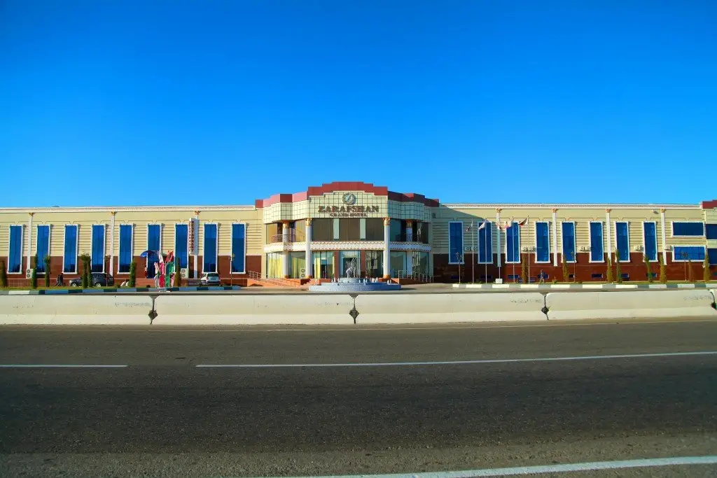 Навои: Zarafshan Grand Hotel