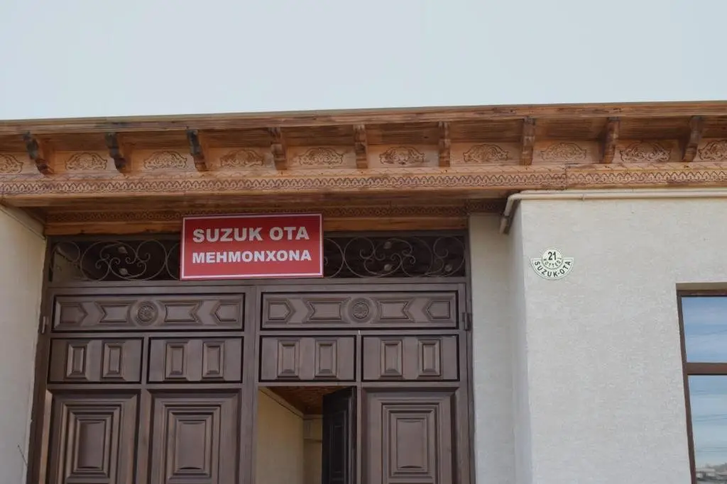 Ташкент: Hotel SUZUK-OTA