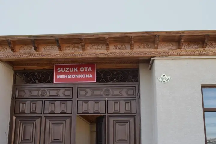 Ташкент: Hotel SUZUK-OTA