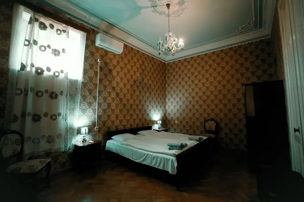 Кутаиси: Hotel Old House