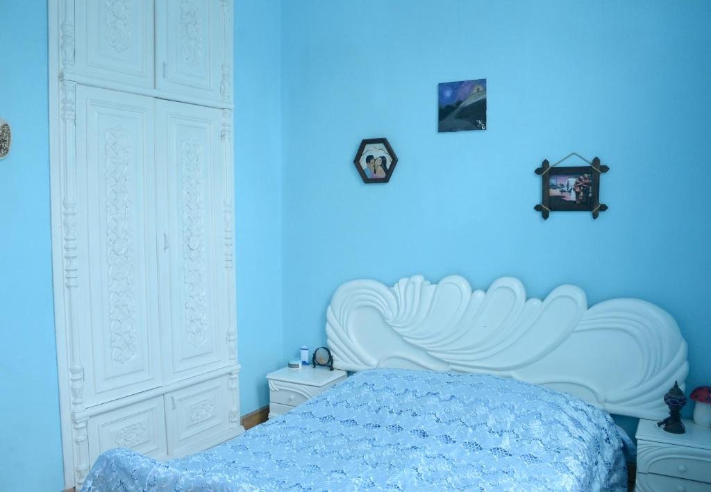 Кутаиси: Hotel Lia