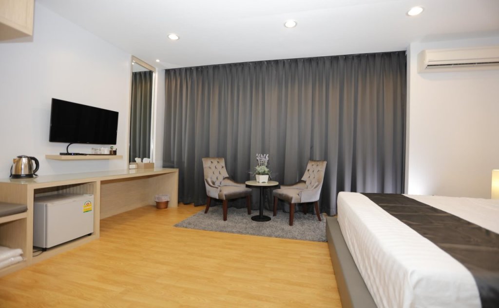 Банг Пхли: Enterprize Hotel