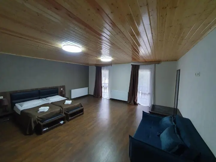 Местиа: Hotel Shgedi Mestia